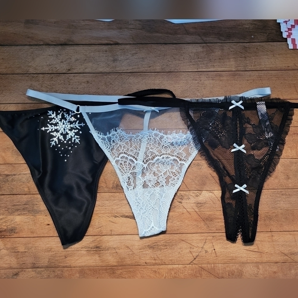 Victoria’s Secret Dream Angels 3-Pack Icy V-String Panties NIB - Picture 7 of 10